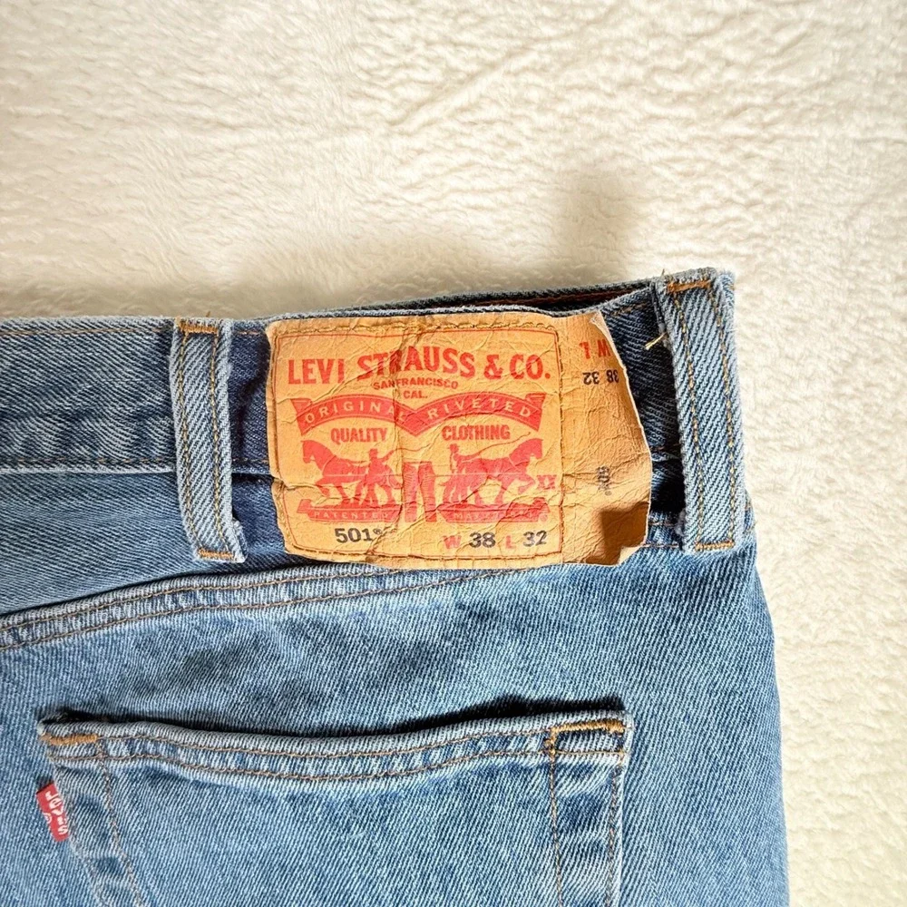 Levis iconic levi